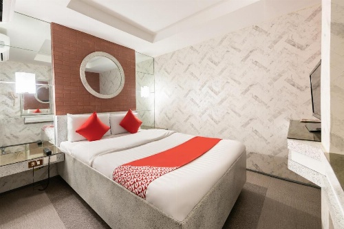 OYO 191 Paradise Apartelle image 27